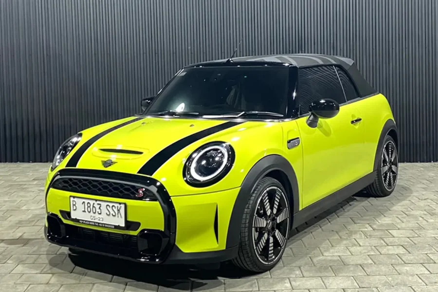 MINI Cooper Cabrio S Zesty Yellow 2023 – Convertible Car in Bali | The Fun Trev (BG.08)