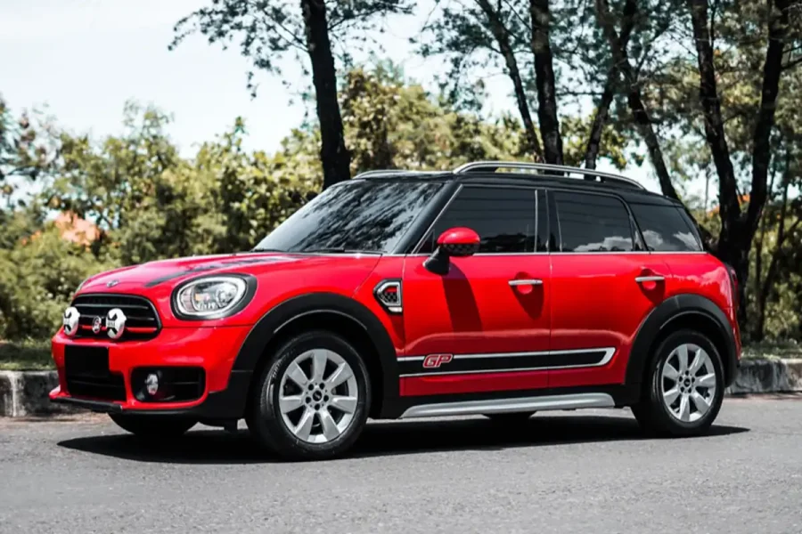 MINI Cooper Countryman – Premium Car Rental in Bali | The Fun Trev (BG.05)