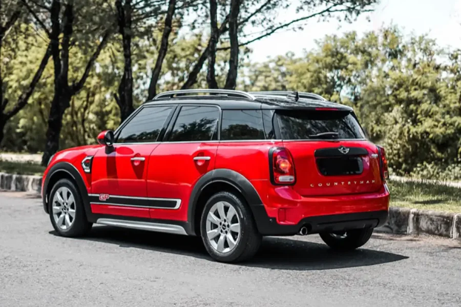 MINI Cooper Countryman – Premium Car Rental in Bali | The Fun Trev (BG.05)