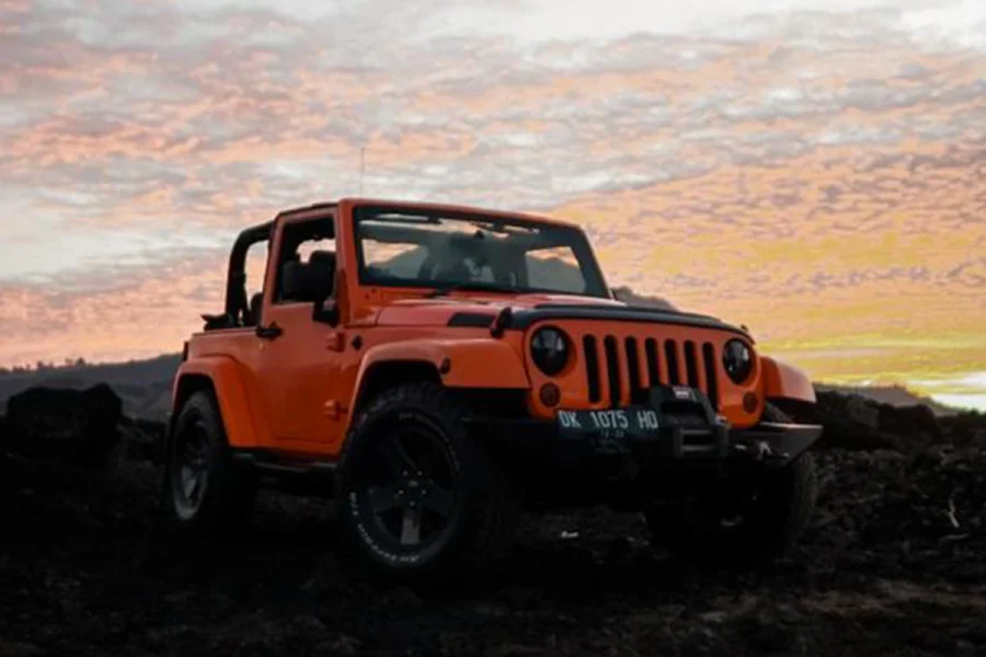 Jeep Rubicon Sahara Orange – Convertible & Off-Road Self-Drive Rental in Bali | The Fun Trev (BG.10)