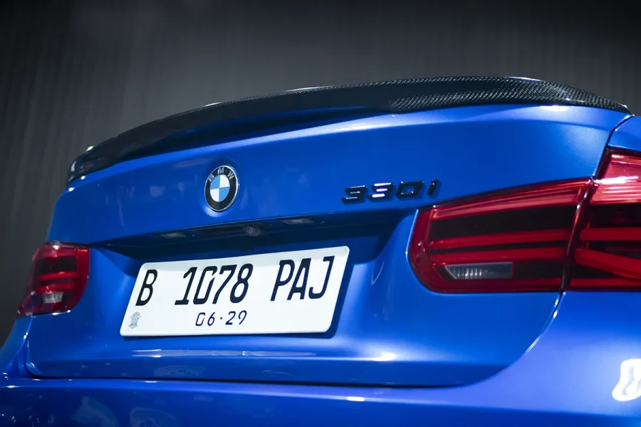 BMW F30 / 330i 2018 – Luxury Self-Drive Car Rental in Bali | The Fun Trev (BG.12)