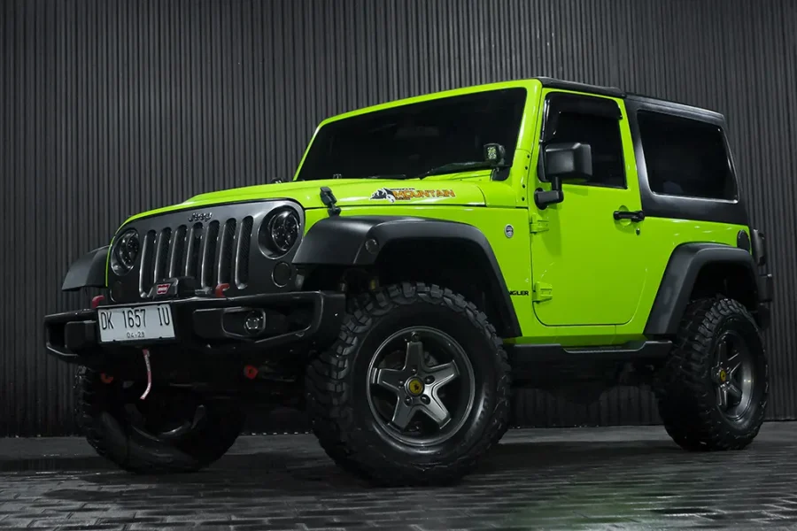 Jeep Rubicon Sahara Mountain – Neon Green Off-Road Rental in Bali | The Fun Trev (BG.11)