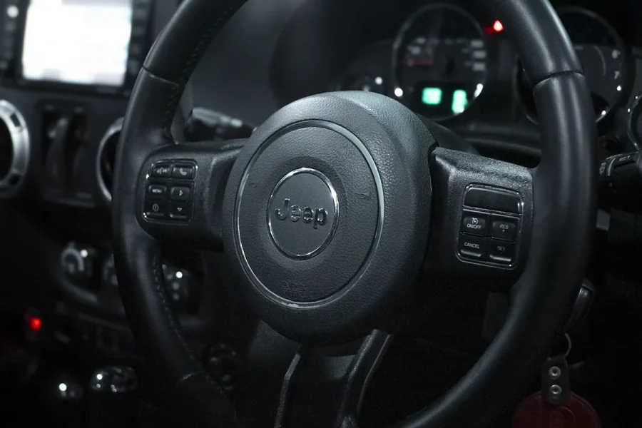 Jeep Rubicon Sahara Red – Convertible & Off-Road Car Rental in Bali | The Fun Trev (BG.09)