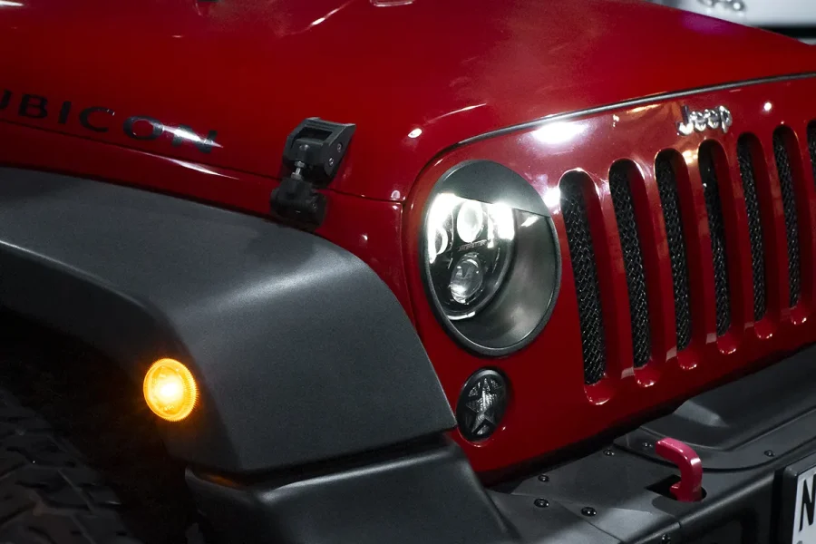 Jeep Rubicon Sahara Red – Convertible & Off-Road Car Rental in Bali | The Fun Trev (BG.09)