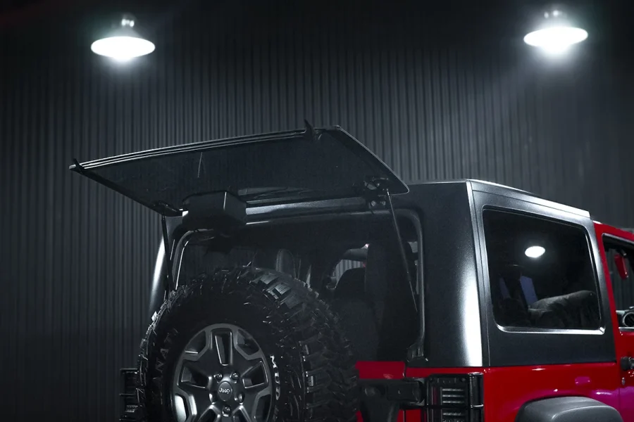 Jeep Rubicon Sahara Red – Convertible & Off-Road Car Rental in Bali | The Fun Trev (BG.09)