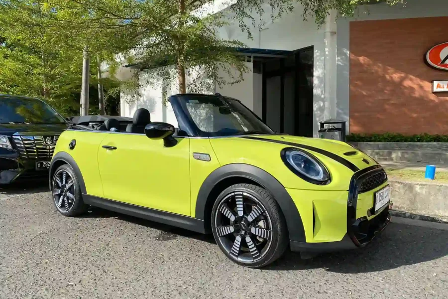 MINI Cooper Cabrio S Zesty Yellow 2023 – Convertible Car in Bali | The Fun Trev (BG.08)