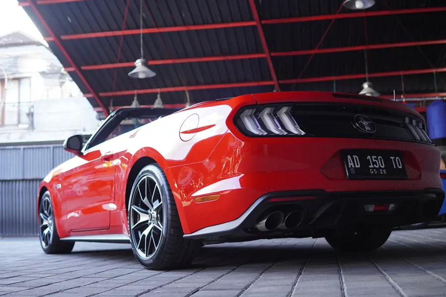 Ford Mustang 2022 Convertible – Luxury Cabrio Car Rental in Bali | The Fun Trev (BG.18)