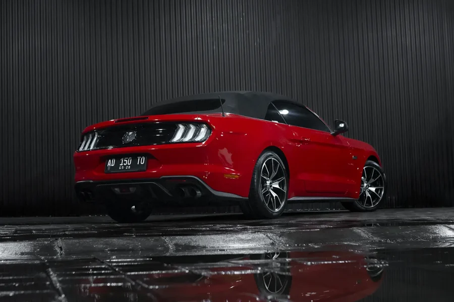 Ford Mustang 2022 Convertible – Luxury Cabrio Car Rental in Bali | The Fun Trev (BG.18)