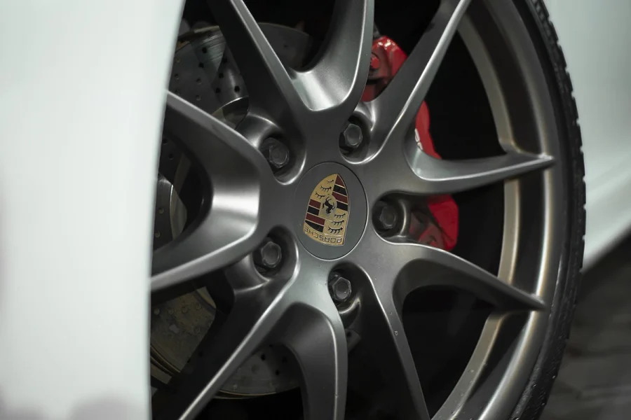 Porsche 718 Boxster – White 2023 – Luxury Convertible Self-Drive in Bali | The Fun Trev (BG.16)