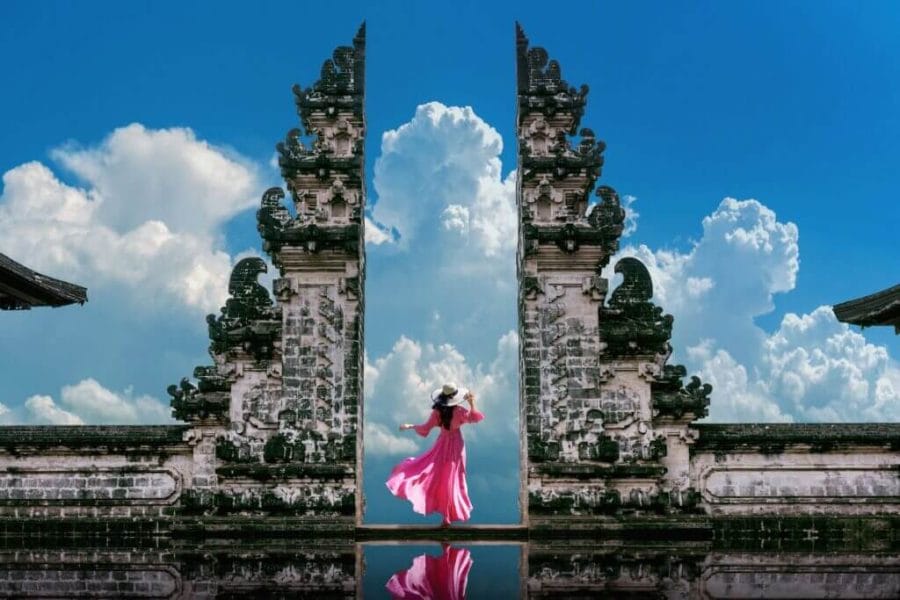 East Bali Highlights Tour – Lempuyang, Tirta Gangga & Taman Ujung with The Fun Trev (BFD.09)