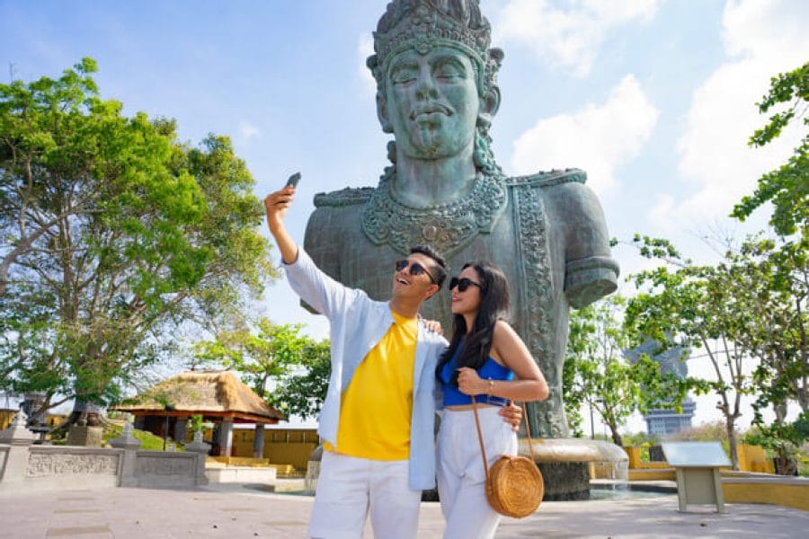 Discover GWK Cultural Park & Uluwatu Temple – Bali’s Iconic Heritage & Scenic Wonders (HD.09)