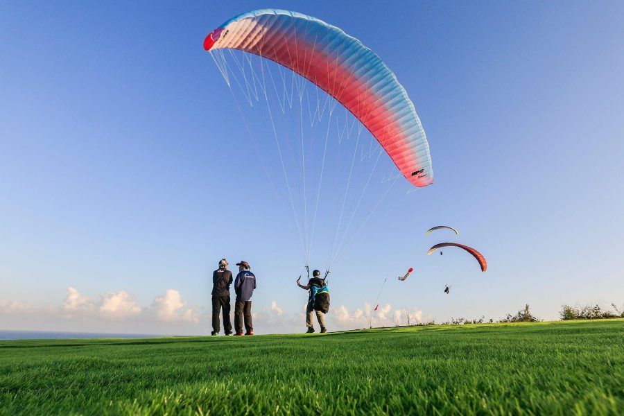 RIUG Tandem Paragliding Bali – Soar Above the Southern Coastline with The Fun Trev (ADV13A.PG)