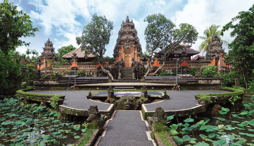 Saraswati Temple, Ubud